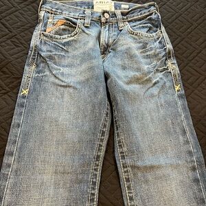 Ariat Men’s Straight Leg Faded Blue Denim Jeans